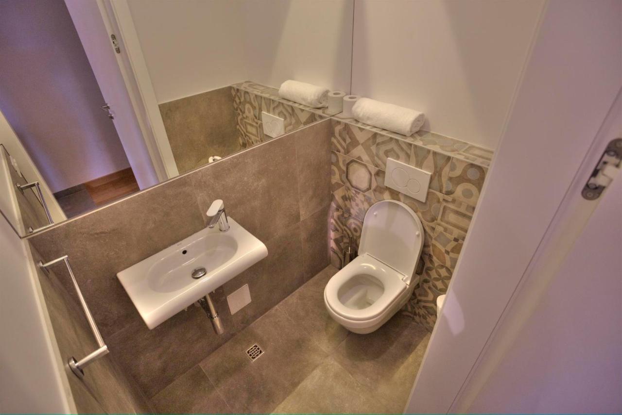 Cardinal Apartments Zagreb Bagian luar foto