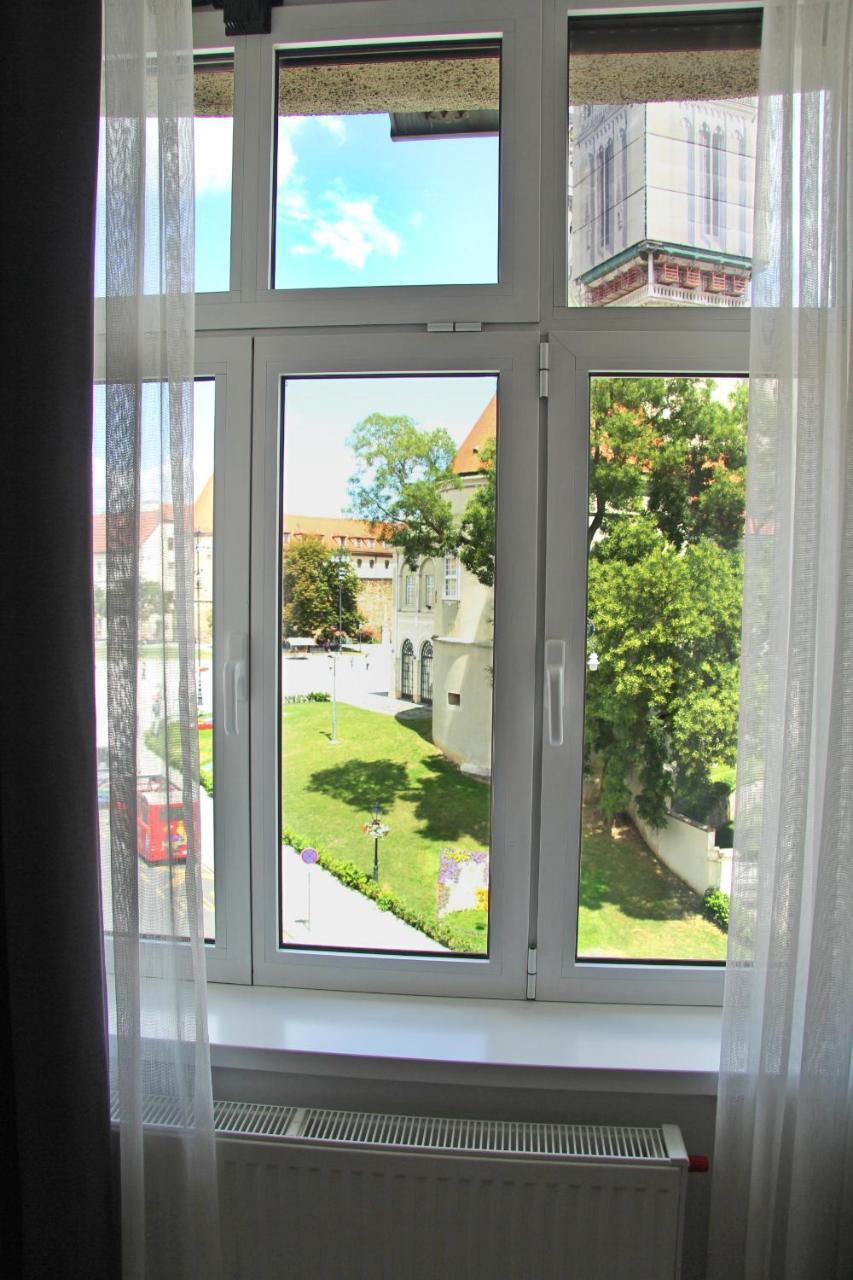 Cardinal Apartments Zagreb Bagian luar foto